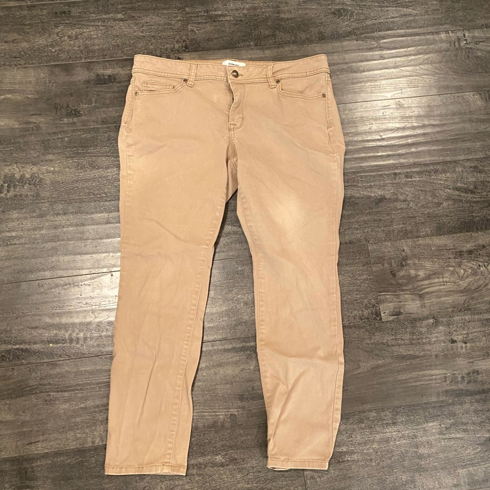 Sonoma skinny khaki pants size 16P